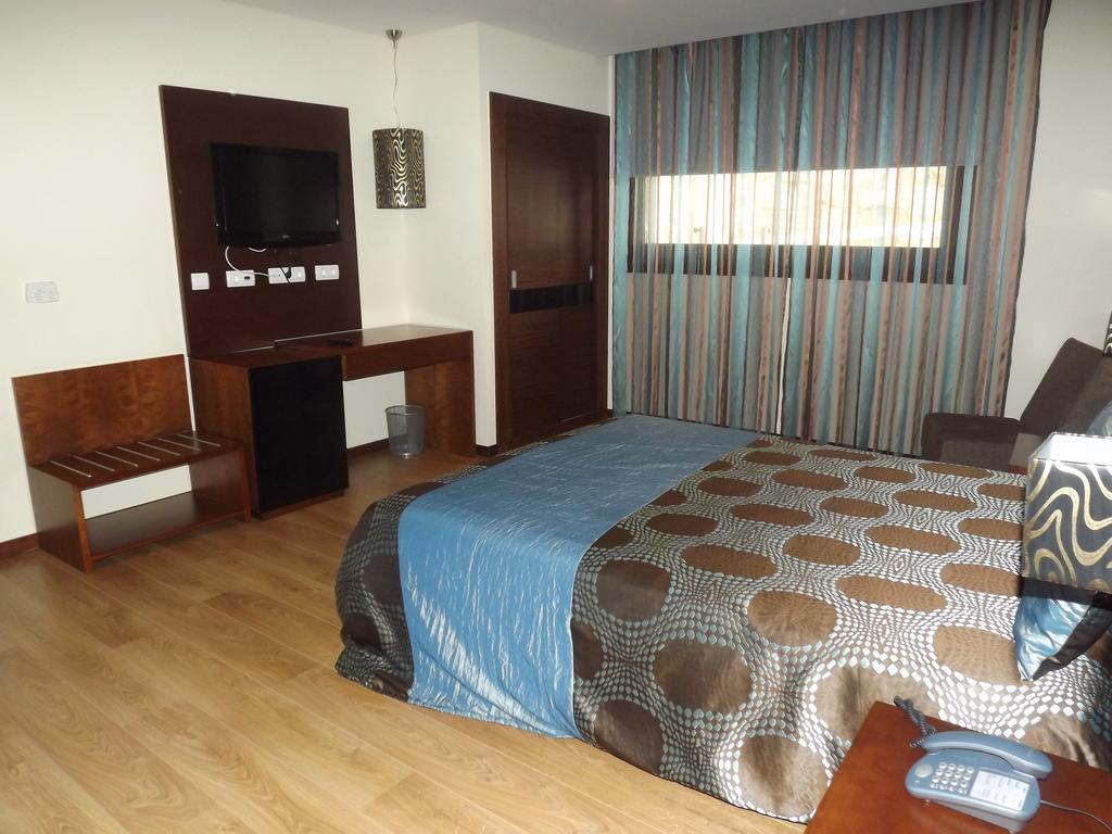 Hotel Do Vale Aguiar da Beira Zewnętrze zdjęcie