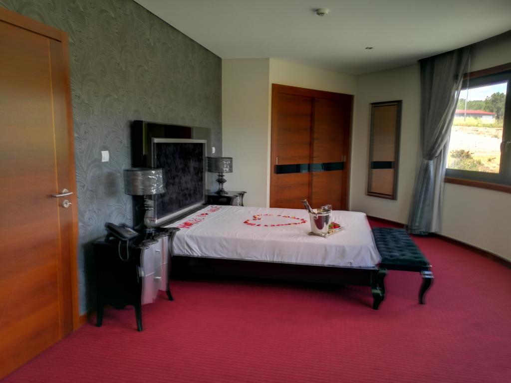 Hotel Do Vale Aguiar da Beira Zewnętrze zdjęcie