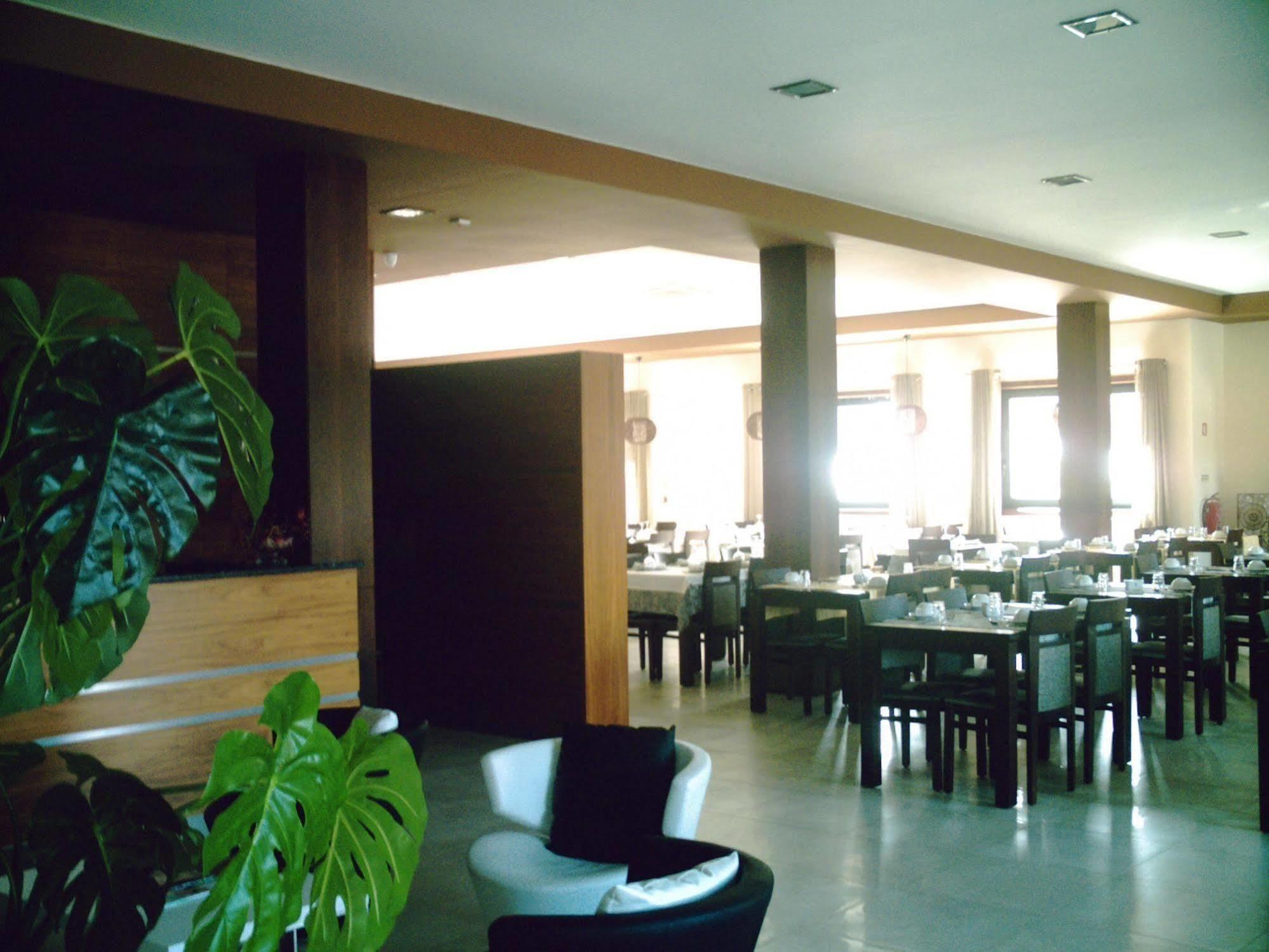Hotel Do Vale Aguiar da Beira Zewnętrze zdjęcie